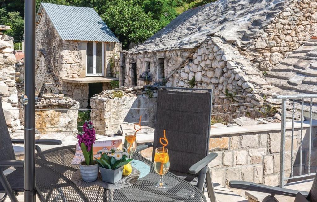Villa Kristina - Ferienhaus Baska Voda - Topici, Private Outdoor Swimmingpool, Wifi Eksteriør bilde