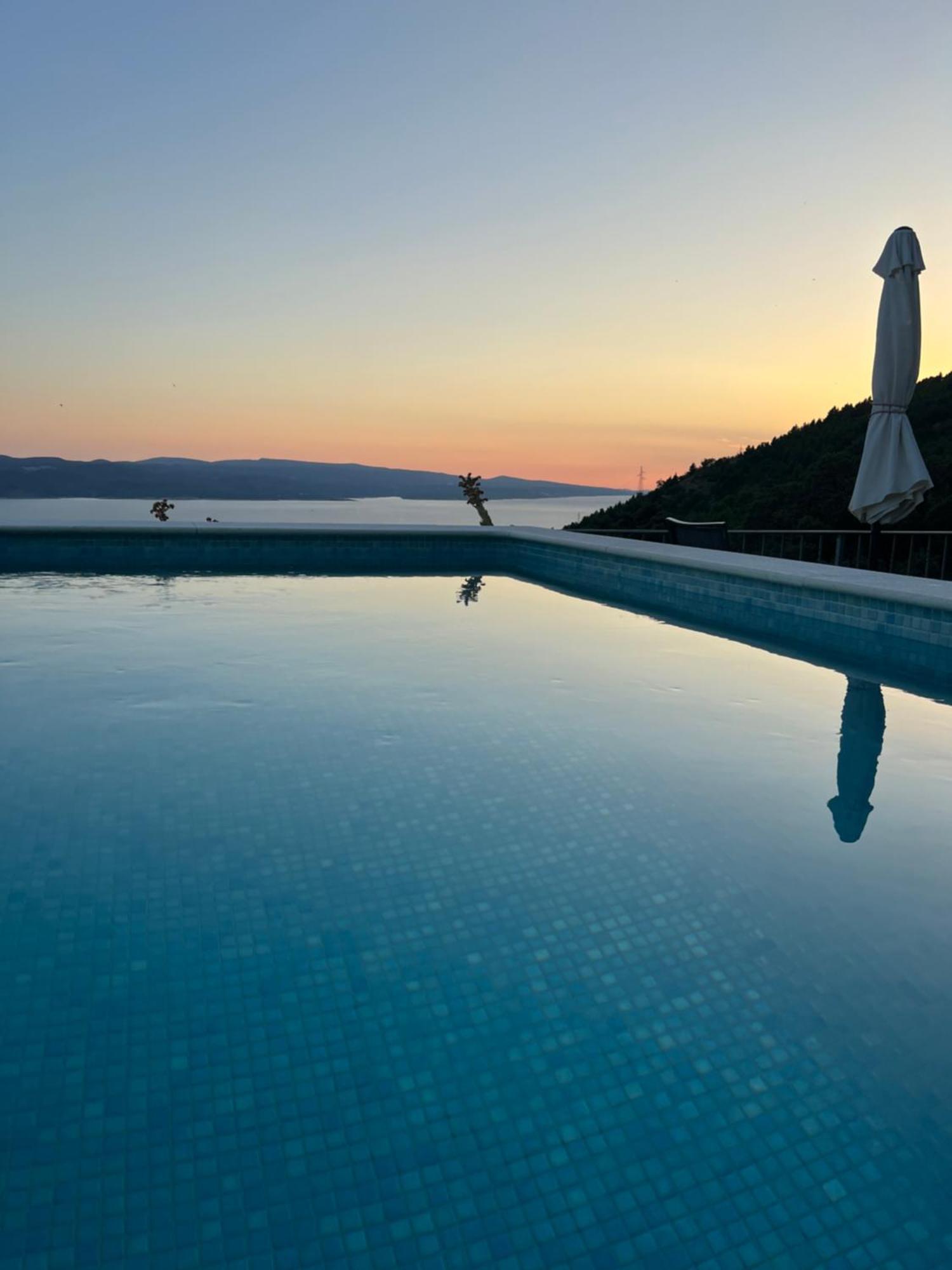 Villa Kristina - Ferienhaus Baska Voda - Topici, Private Outdoor Swimmingpool, Wifi Eksteriør bilde